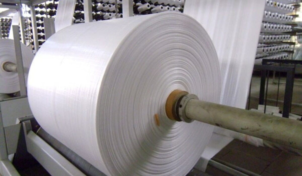 Calcium Carbonate Powder is used as filler in paper making