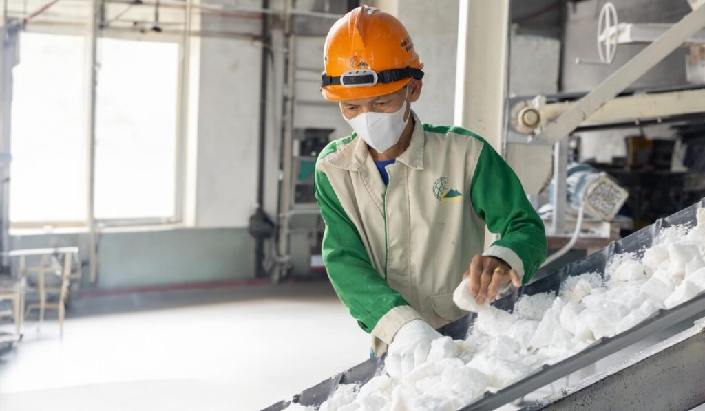 Modern milling technologies in Global Minerals